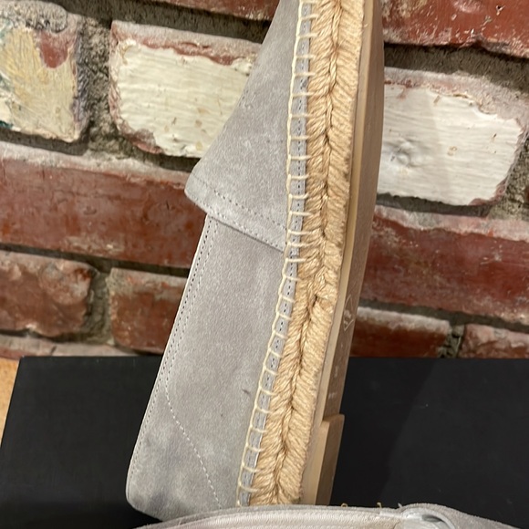 Rag & Bone Edie in Cemento Suede size 6 New in box - Picture 10 of 10